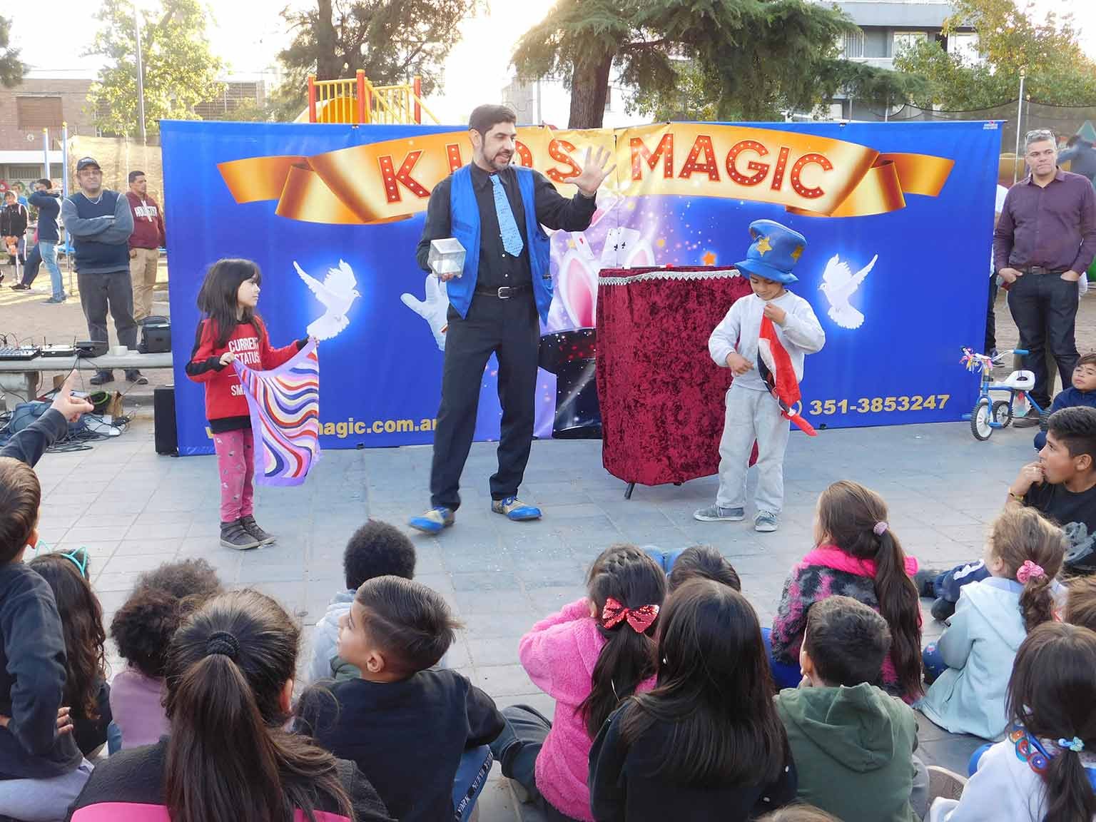 KIDS MAGIC